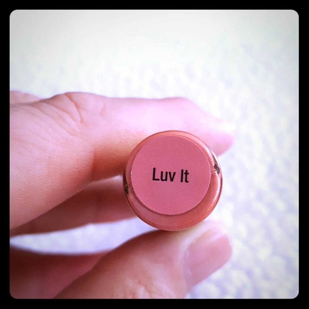 Lipsense lip color * Host Pick* 😍